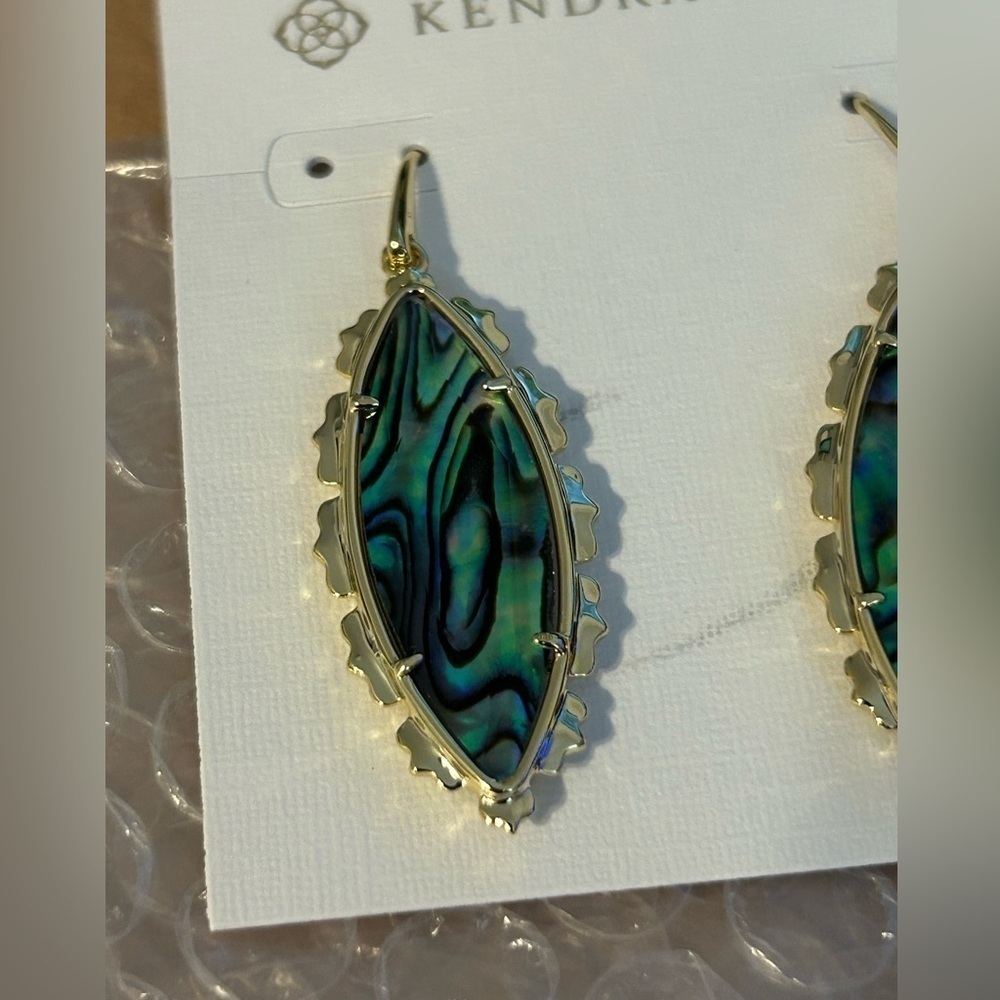 KENDRA SCOTT GOLD GENEVIEVE DROP
EARRINGS IN ABALONE NWT - Picture 4 of 4